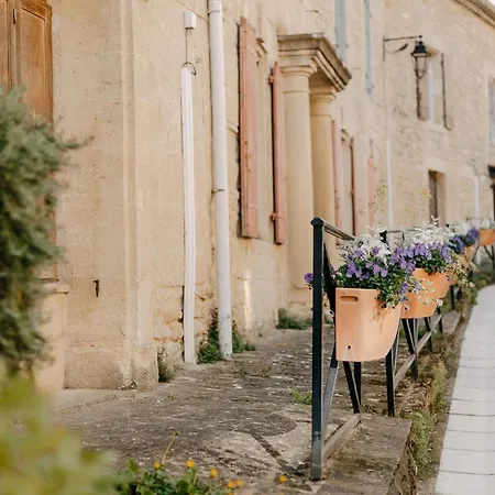 L'oustal Di Fabre - Avec Piscine A Vers-pont-du-gard *