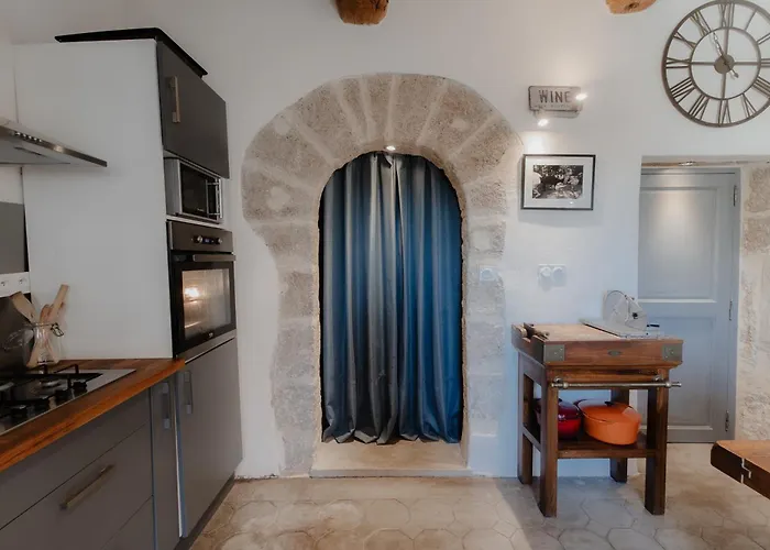 L'oustal Di Fabre - Avec Piscine A Vers-pont-du-gard * Vers Pont du Gard