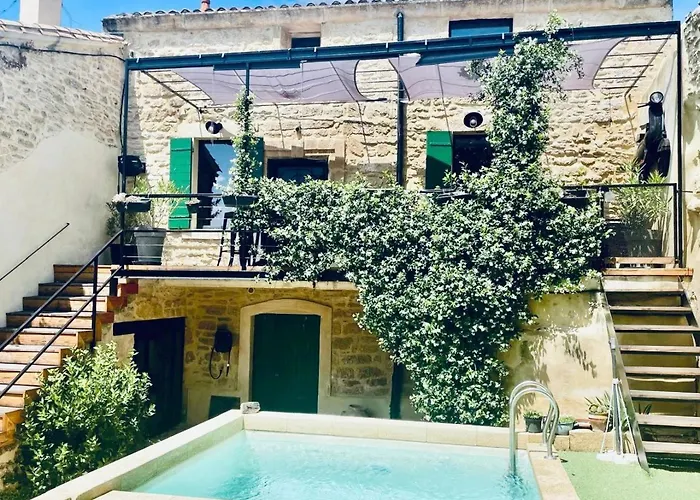 L'oustal Di Fabre - Avec Piscine A Vers-pont-du-gard *